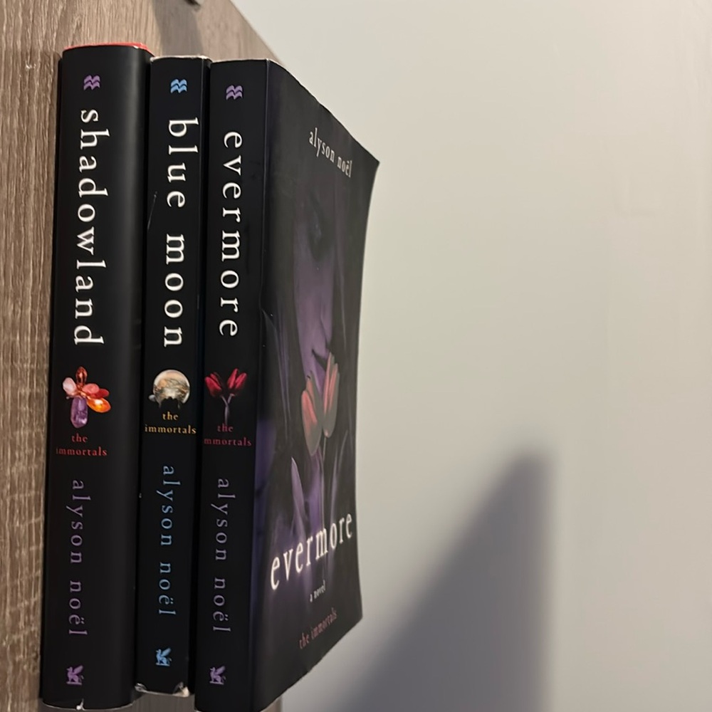3 for 30$ / Immortal series: evermore, blue moon and shadowland